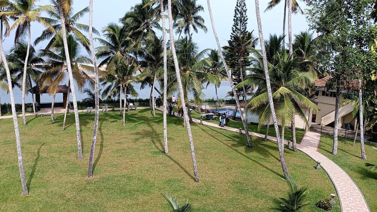 Lagoona Beach Resort - media 8